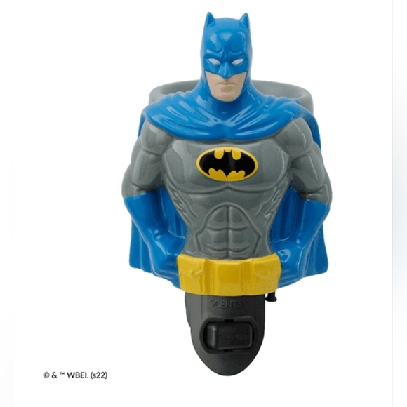 Scentsy Other - Scentsy DC Batman Mini Scent Plug-In Warmer Bat Light Symbol Blue Gray Yellow